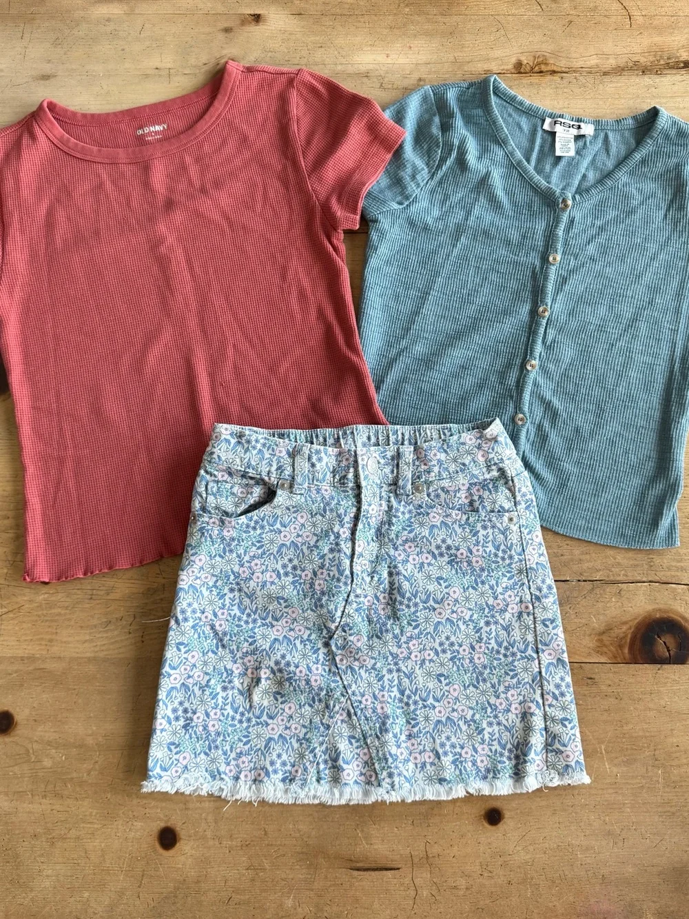 Girls Clothing Bundle – 9-Piece Lot | Size M–L - Floral, Gingham, Plaid